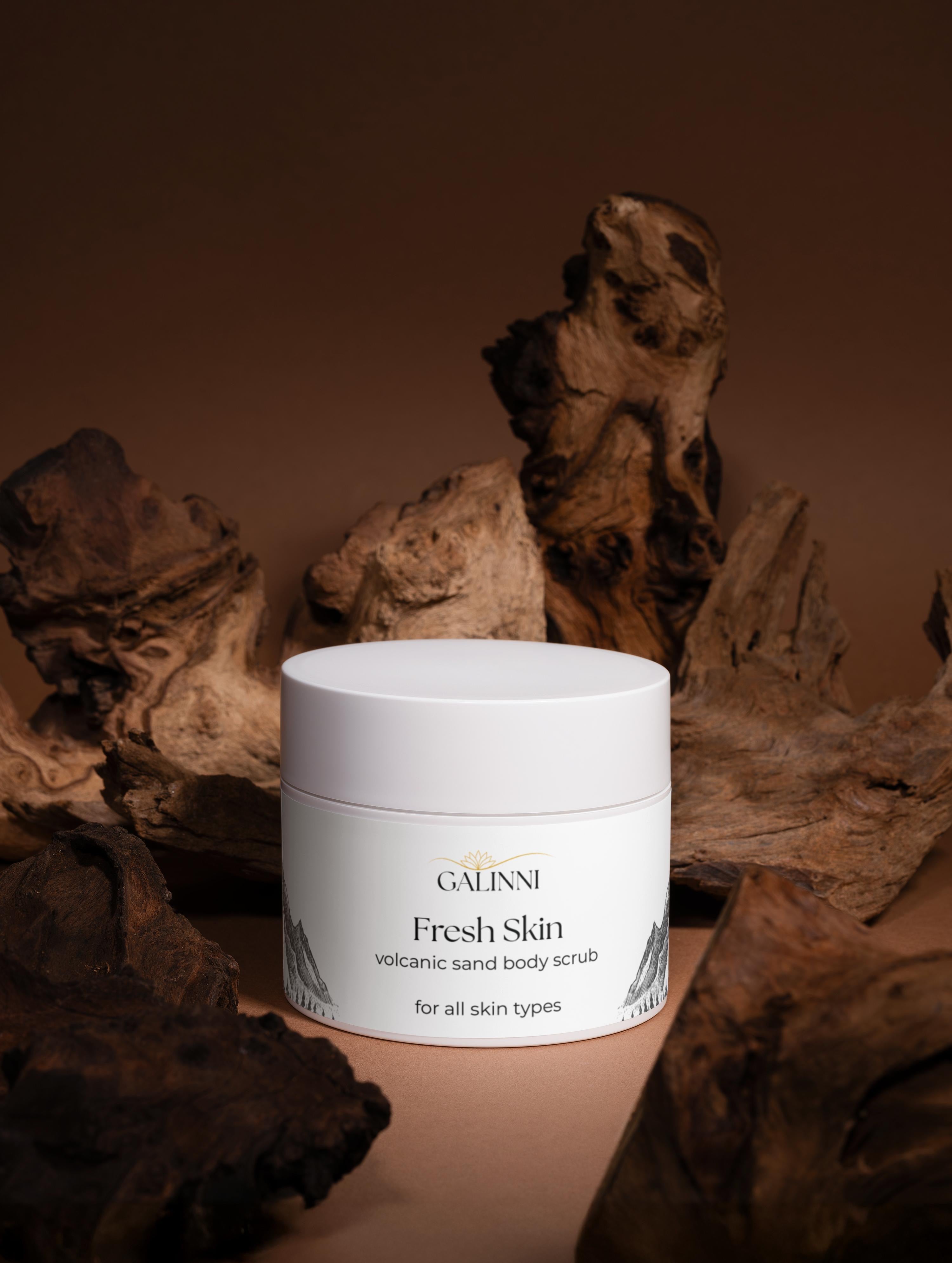 Fresh Skin – Scrub de corp cu nisip vulcanic din Islanda